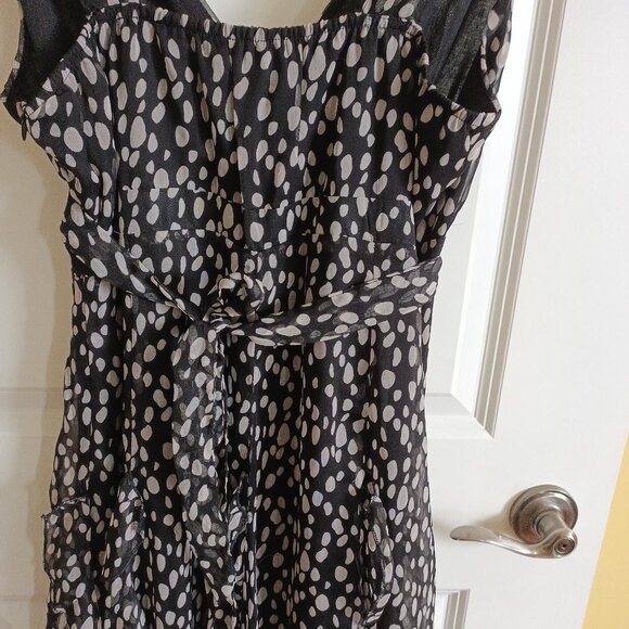 Papillon Women's NEW Light and Flowy Sleeveless Georgette Dress Size Medium - Picture 3 of 8
